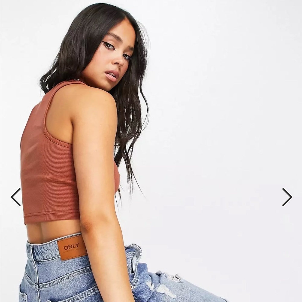 Ragged Jeans Tank - Picture 2 of 7